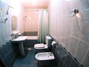 Diamond 2 Hotel Doha Bagian luar foto